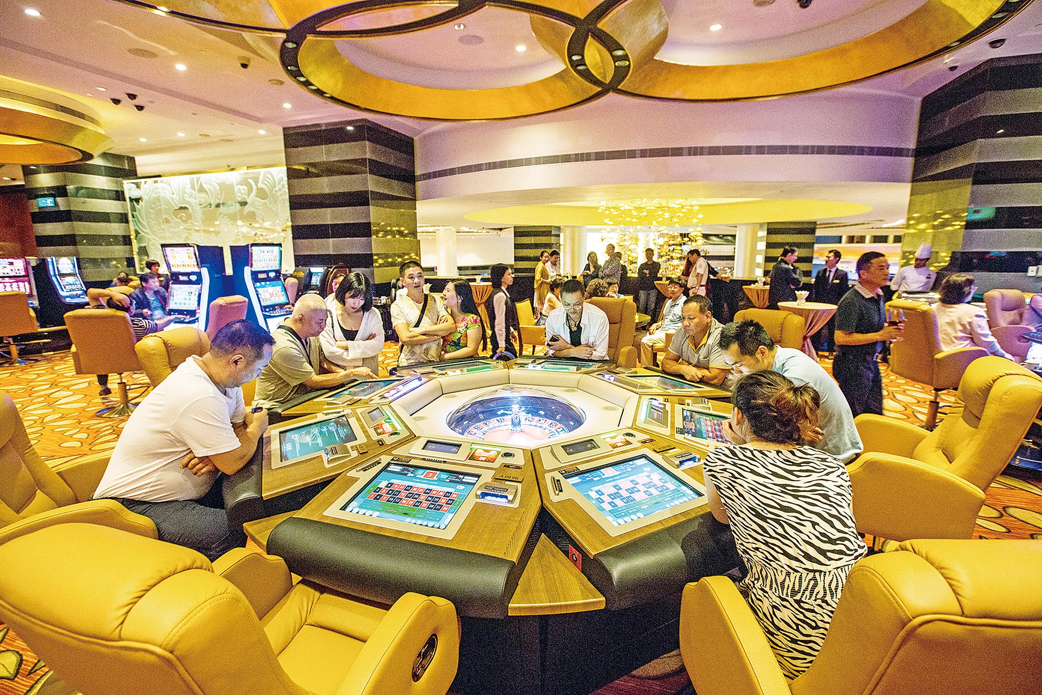 麻将技巧教学:如何提高听牌和胡牌效率